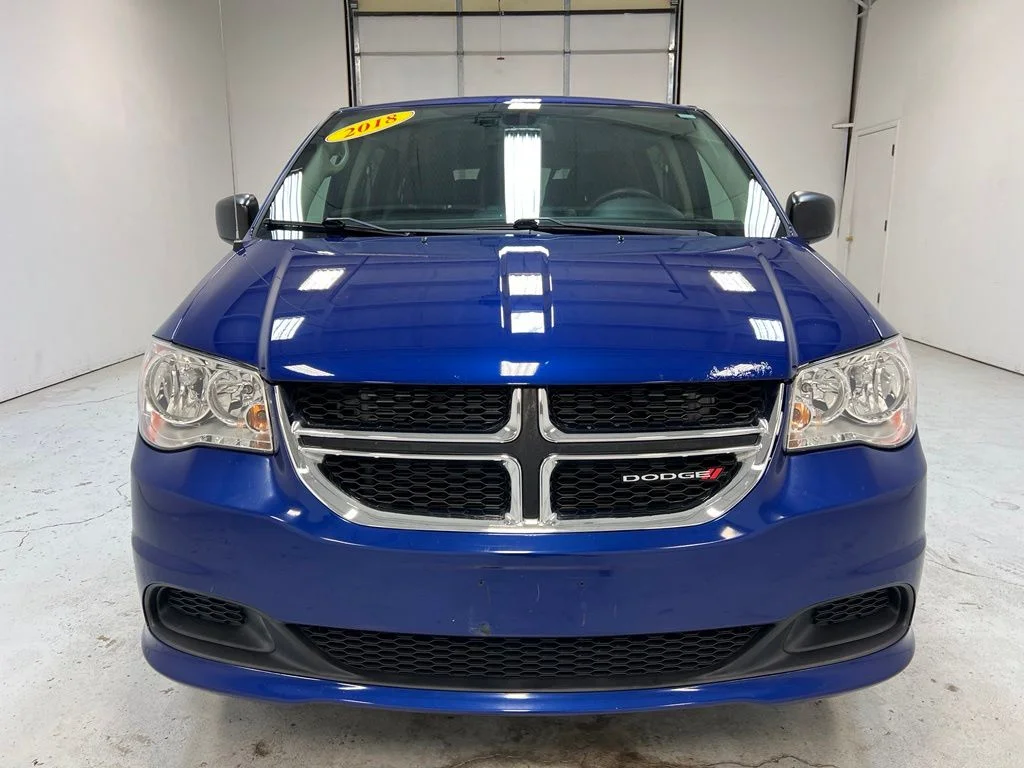 Used 2018 Blue Dodge SE image 13