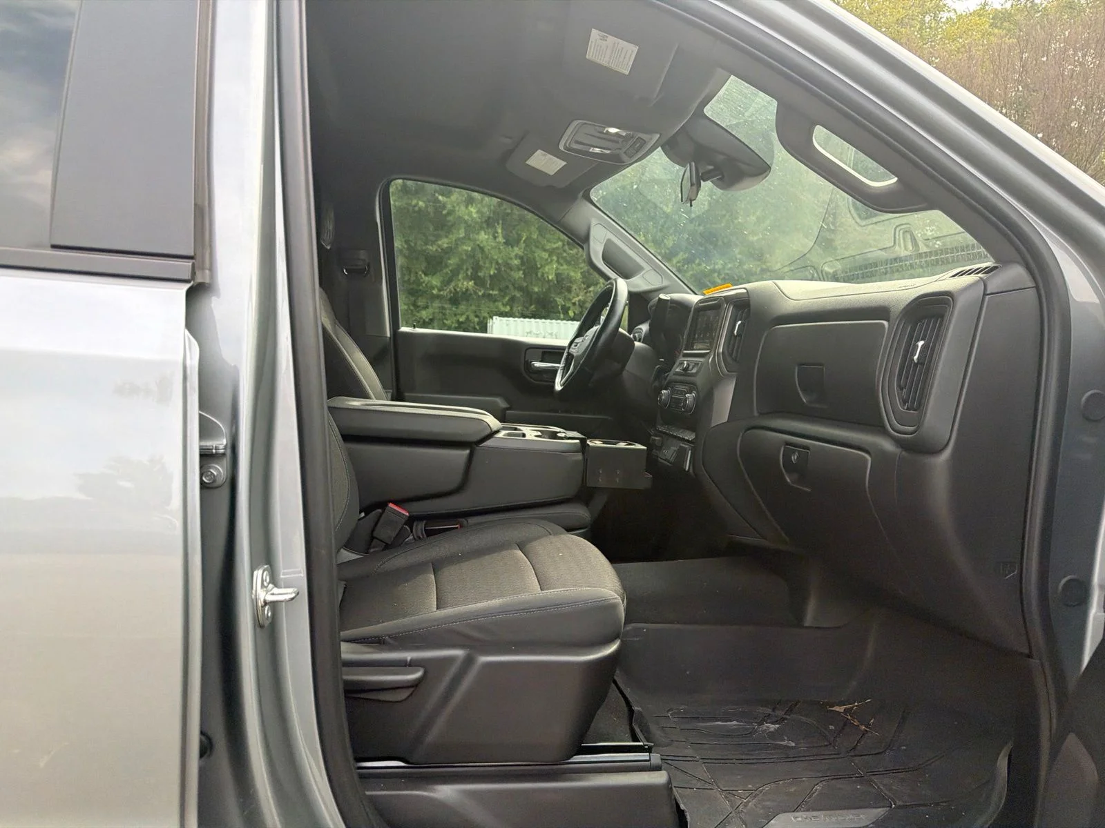 Used 2026 Sterling Gray Metallic Chevrolet Custom Trail Boss image 9