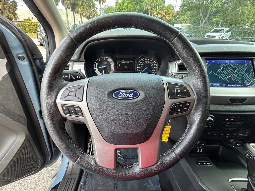 Used 2023 Azure Gray Metallic Ford XLT image 15