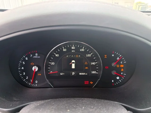 Used 2017 Red Kia SX image 11
