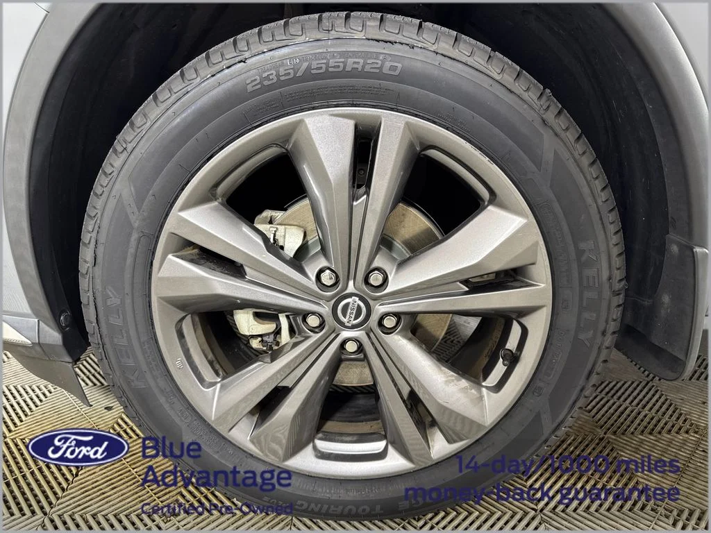 Certified Used 2021 Gray Nissan Platinum image 14