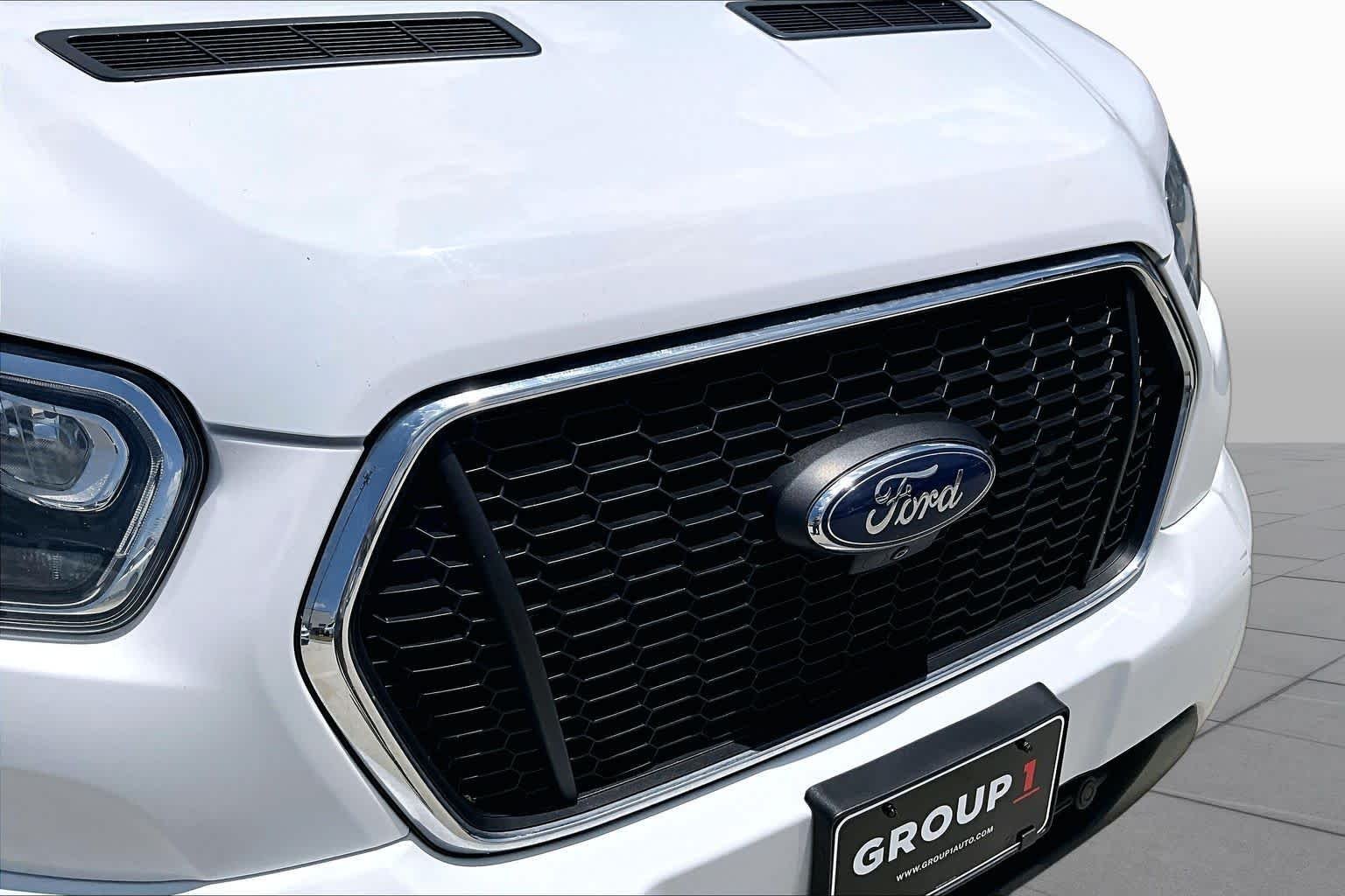 Used 2023 Oxford White Ford XLT image 28