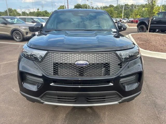 New 2026 Black Ford 4DR AWD POLICE image 9