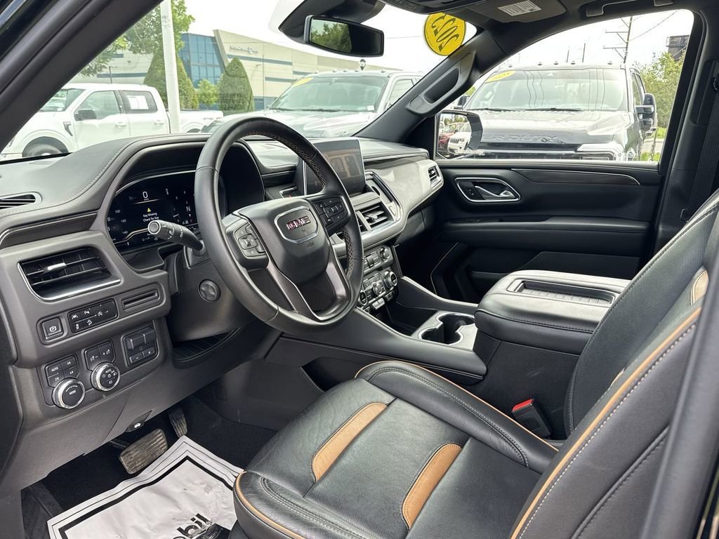 Used 2023 Onyx Black GMC AT4 image 13