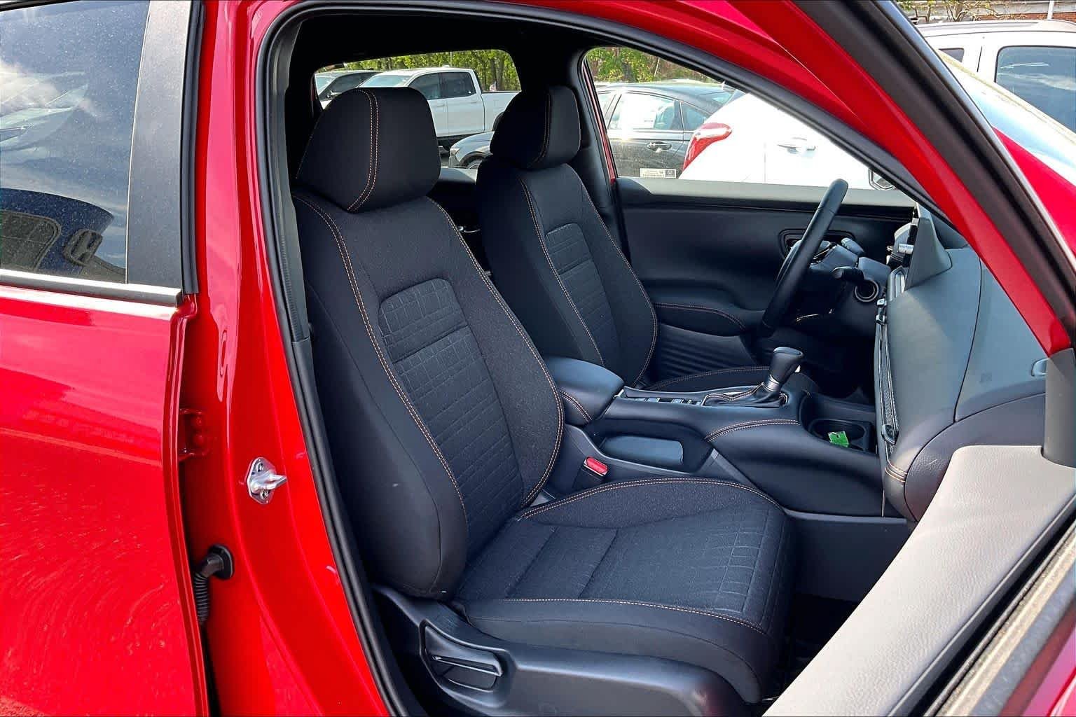 2026 Honda HR-V Sport - Photo 9