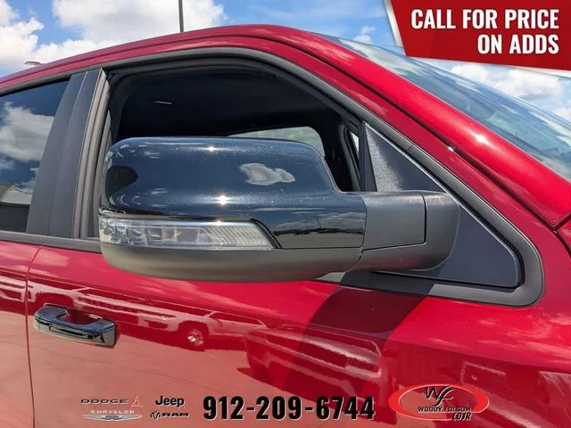 New 2026 Molten Red Pearl-Coat Exterior Paint RAM Big Horn/Lone Star image 14