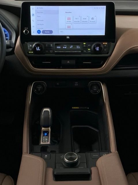 Used 2026 Silver Toyota MAX Platinum image 18