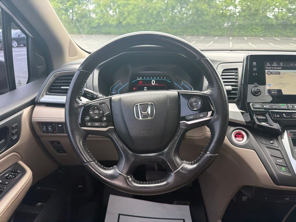 Used 2019 White Diamond Pearl Honda EX-L image 13
