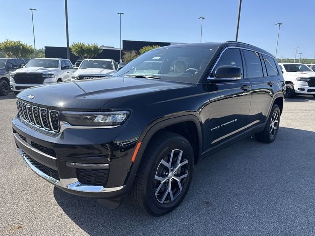 New 2025 Black Jeep Limited image 3