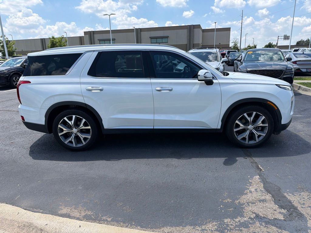 Used 2022 White Hyundai SEL image 8