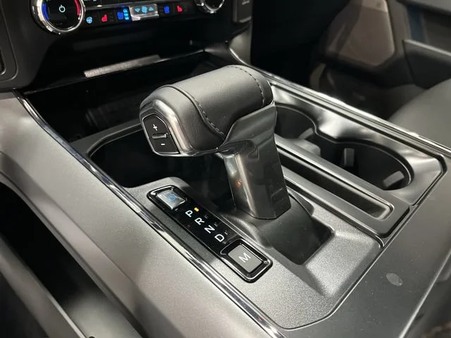 New 2026 Agate Black Metallic Ford Lariat image 21
