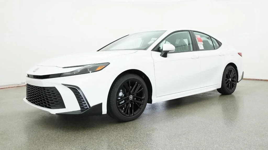 New 2026 Ice Cap Toyota SE image 9