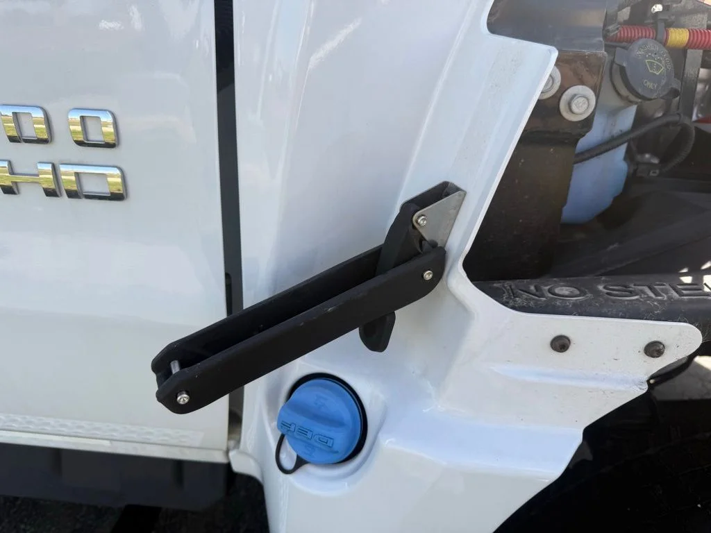 Used 2022 White Chevrolet DUMP image 51