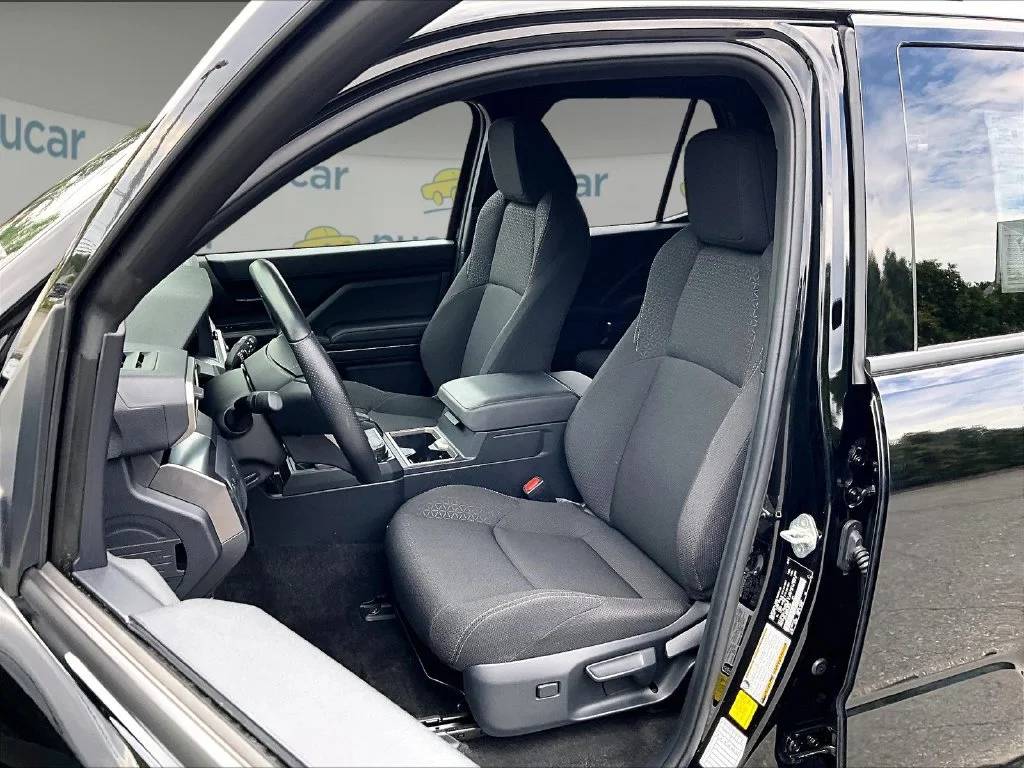 Used 2025 Black Toyota SR5 image 10