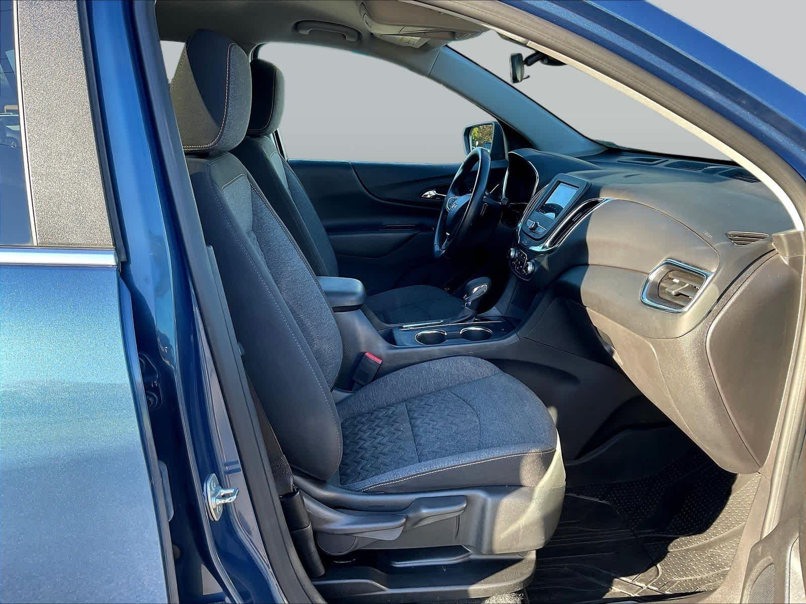2024 Chevrolet Equinox LT - Photo 30