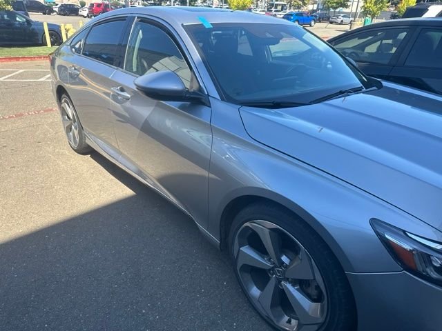 Used 2018 Silver Honda EX-L 2.0T image 3