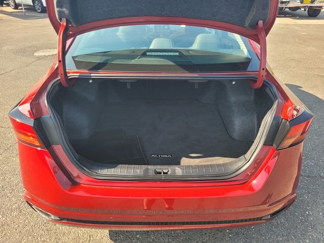 Used 2024 Red Nissan 2.5 SV image 11