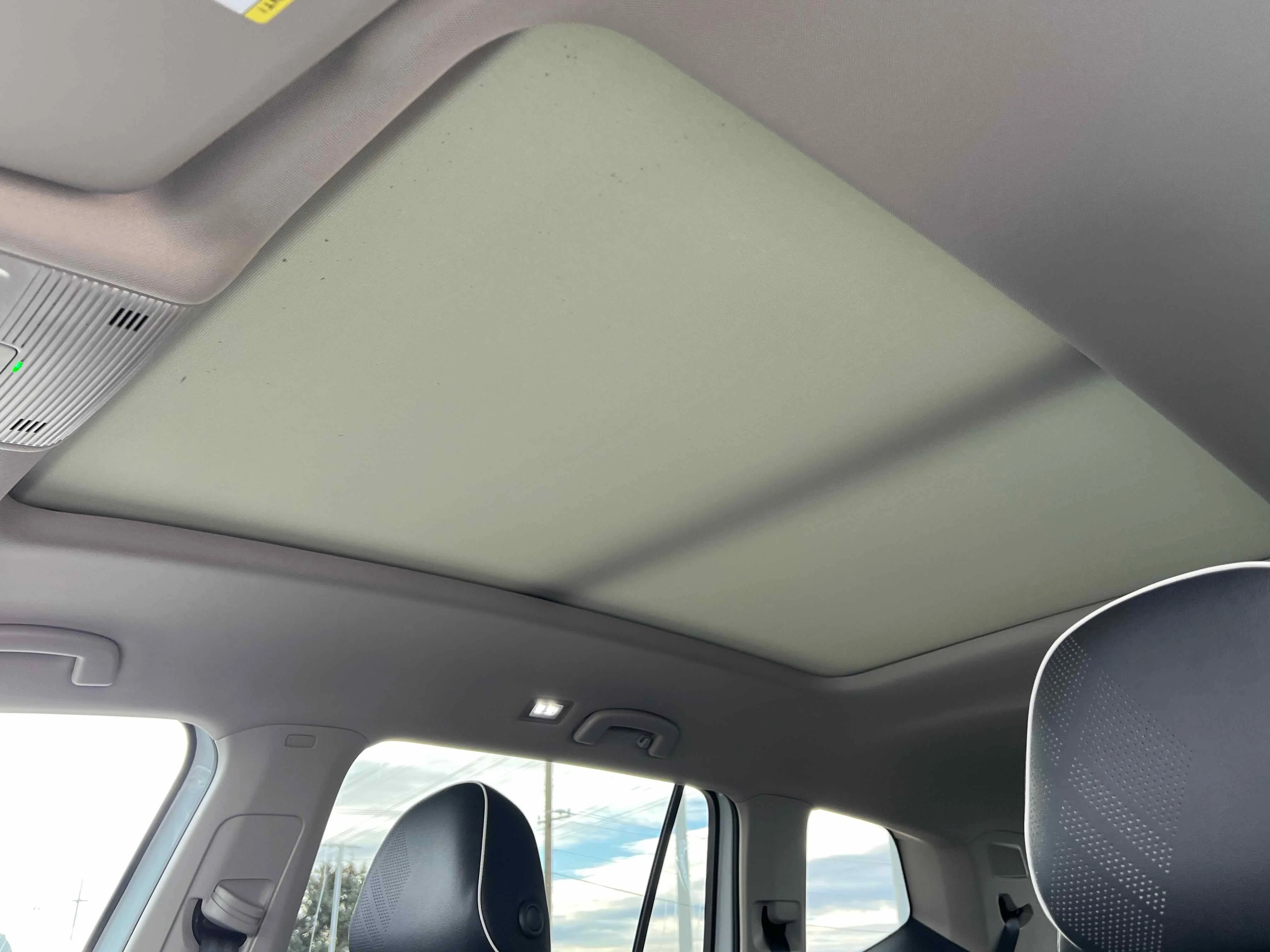 New 2026 Opal White Volkswagen 2.0T SEL Premium R-Line image 19