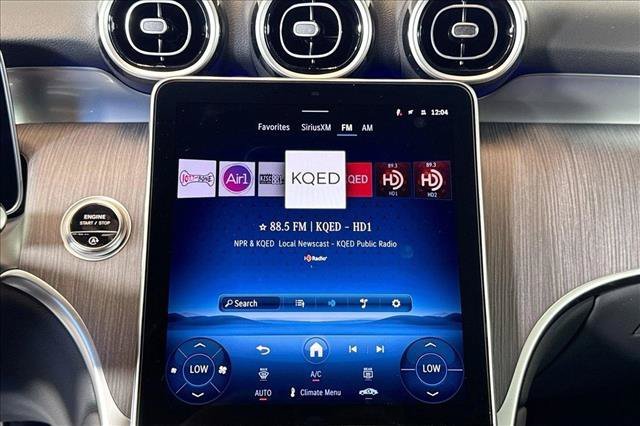 New 2026 Polar White Mercedes-Benz GLC 300 image 44