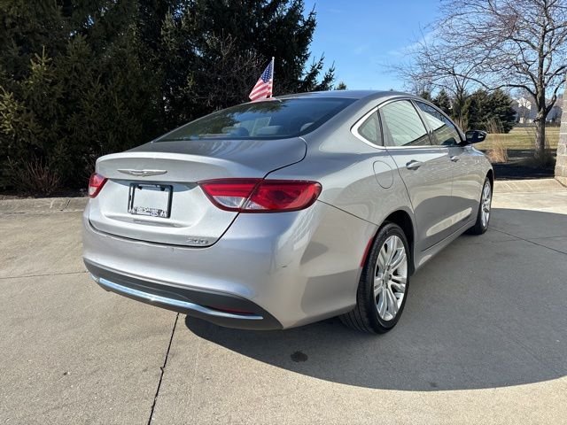 Used 2015 Silver Chrysler Limited image 6
