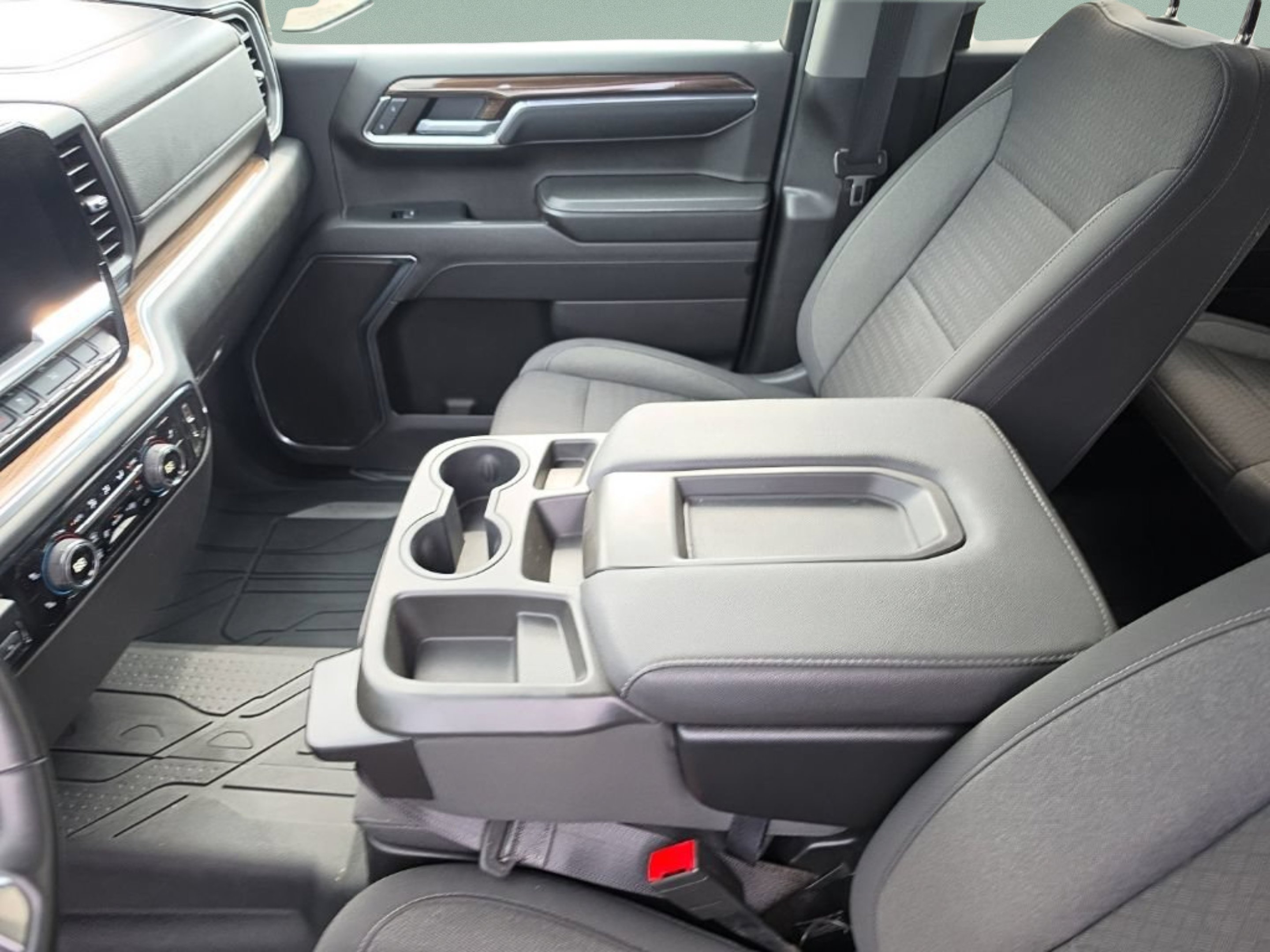 Used 2023 Black Chevrolet LT image 17