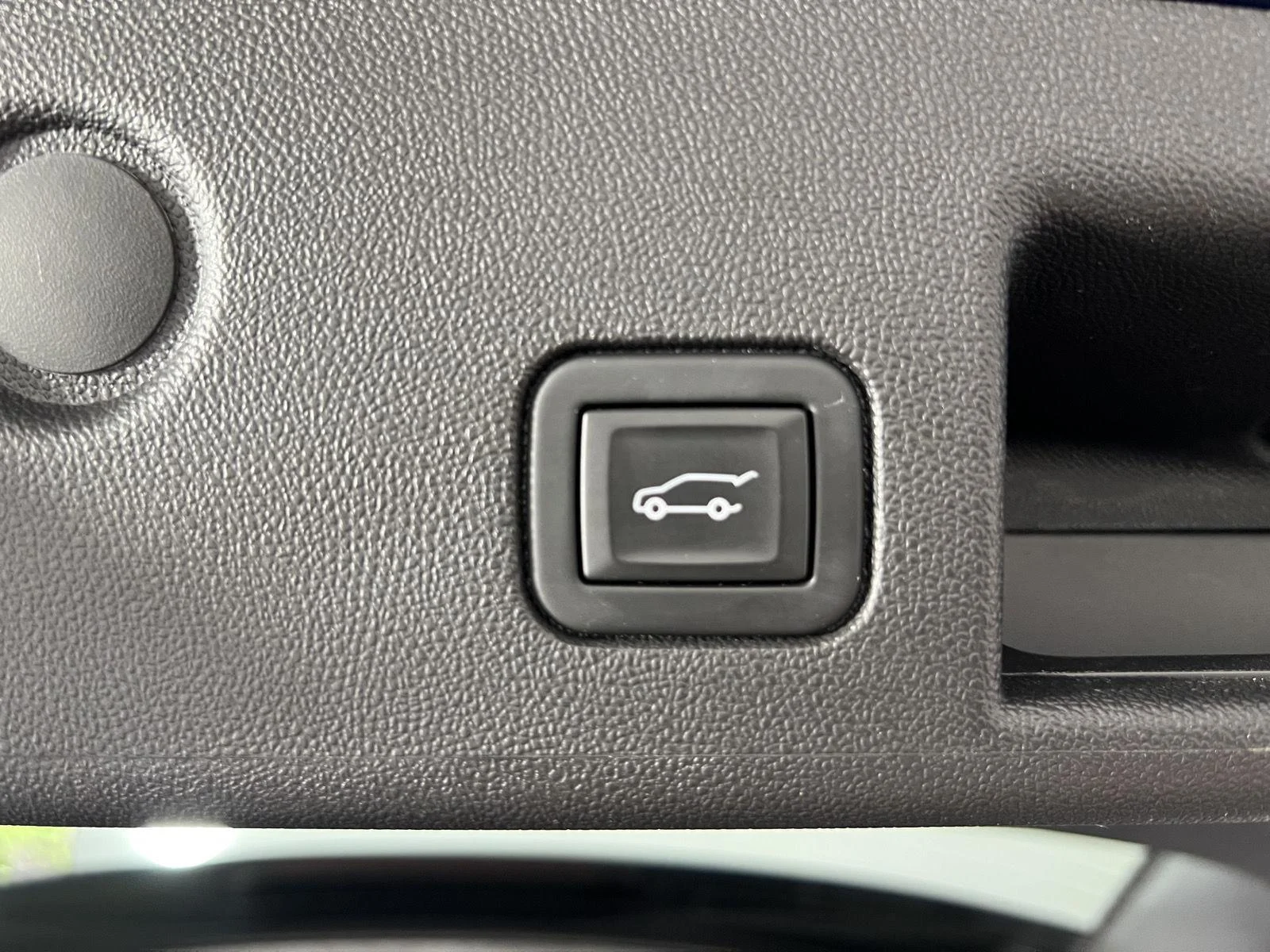 Used 2023 Blue Glow Metallic Chevrolet RS image 20