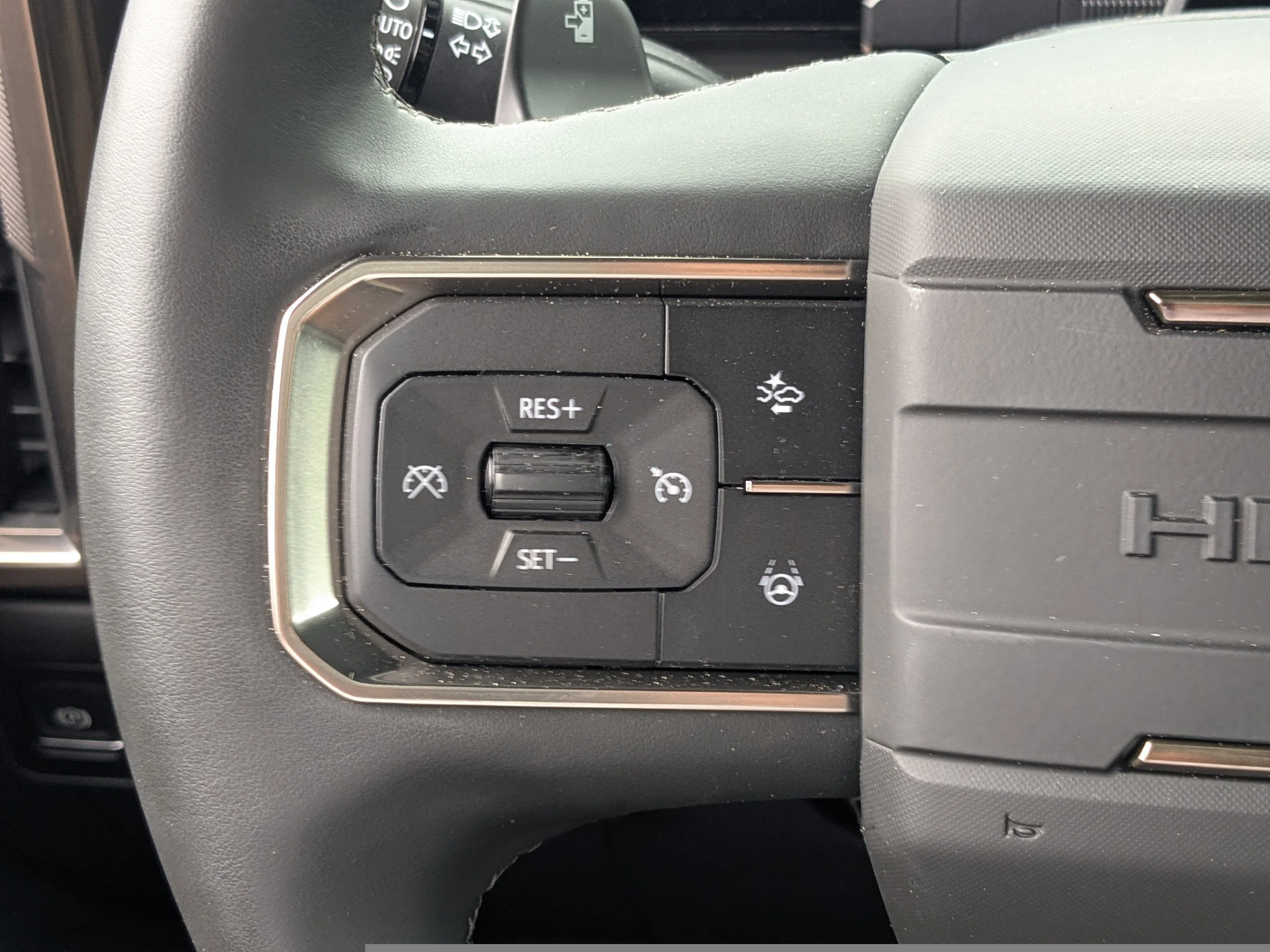 2025 GMC HUMMER EV 3X - Photo 23