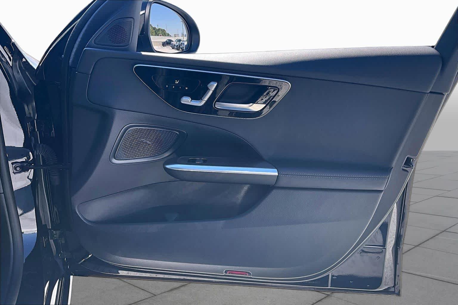 2025 Mercedes-Benz C-Class Sedan C 300 - Photo 23