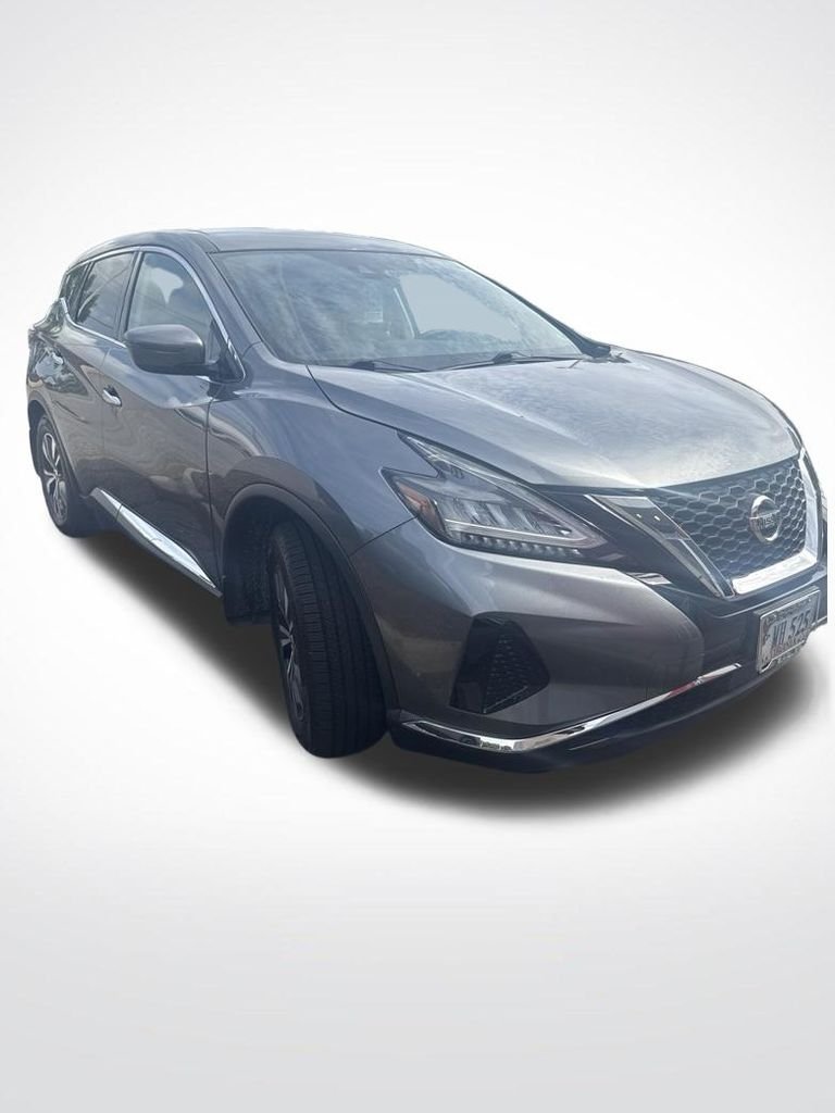 Used 2020 Gray Nissan S image 4