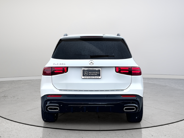 Certified Used 2025 White Mercedes-Benz GLB 250 image 4