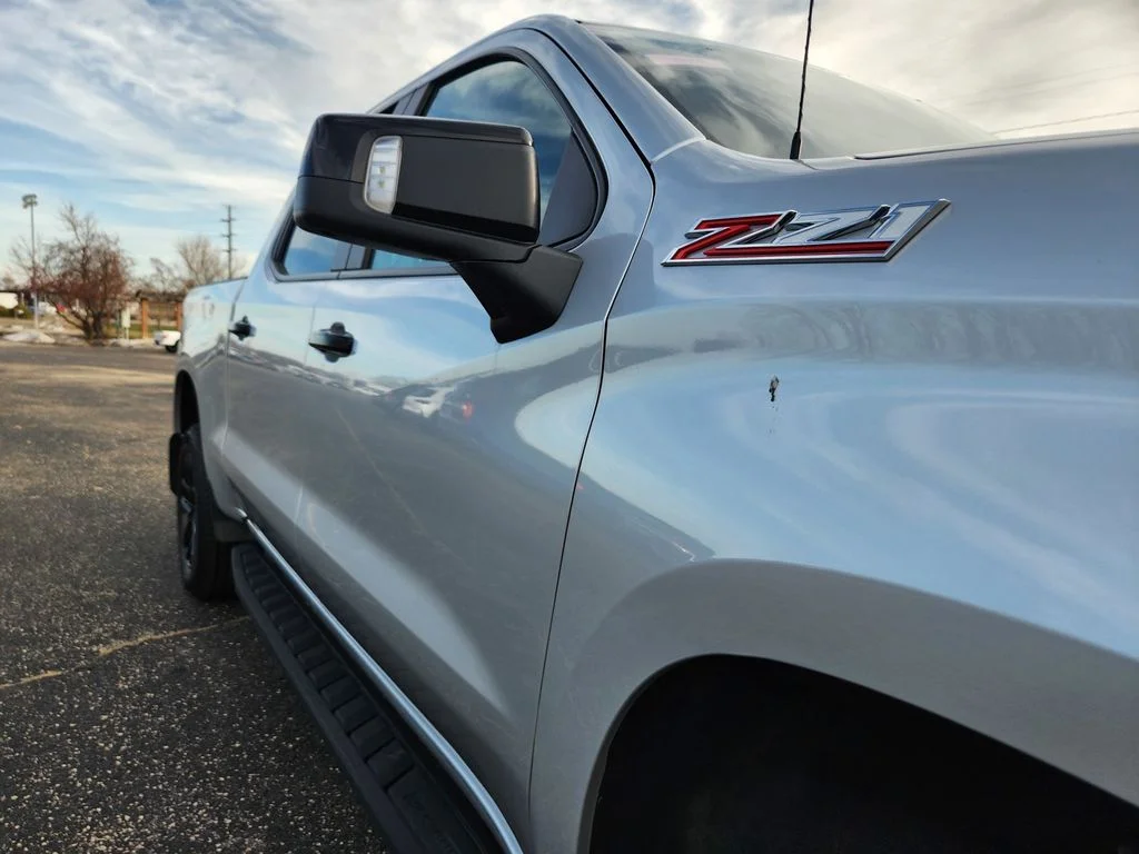 Used 2022 Silver Chevrolet Trail Boss Crew 4X4 image 39