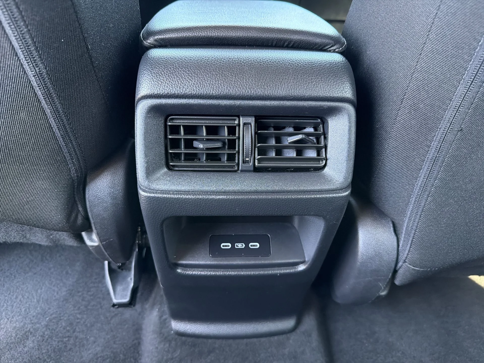 Certified Used 2025 Silver Honda EX image 4