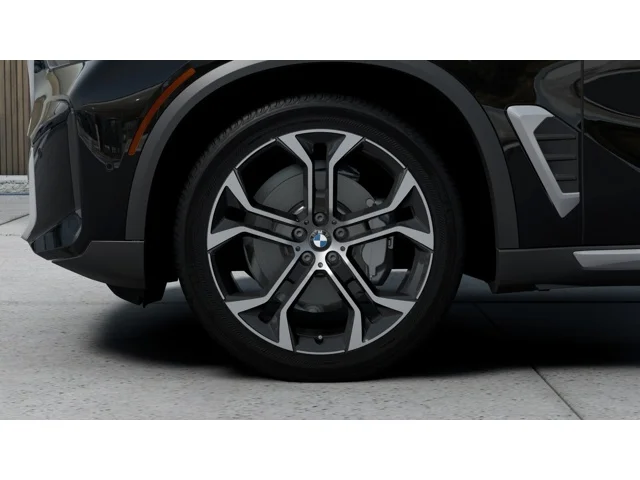 New 2026 Black Sapphire Metallic BMW xDrive40i image 7