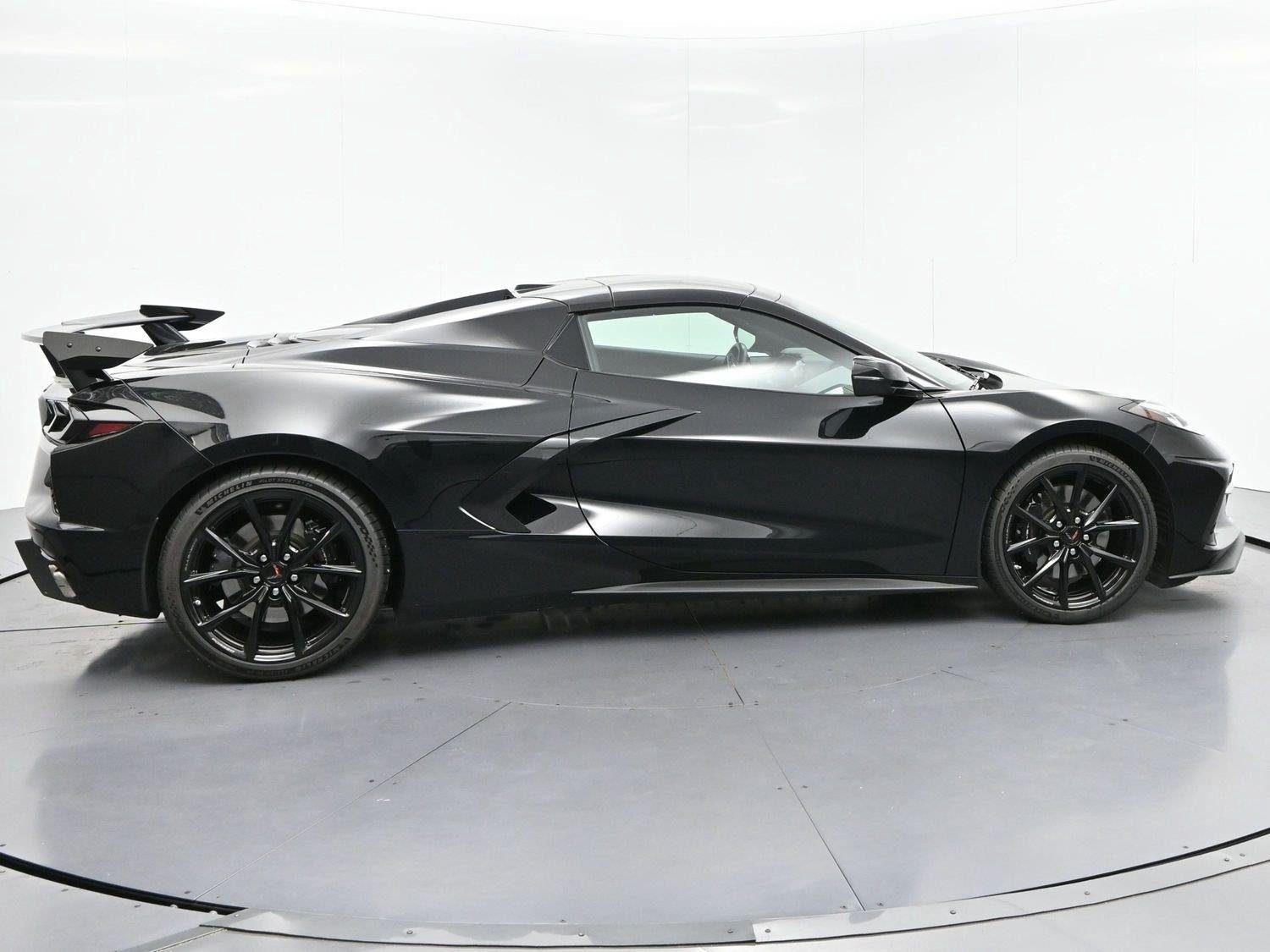 Used 2021 Black Chevrolet 3LT image 8