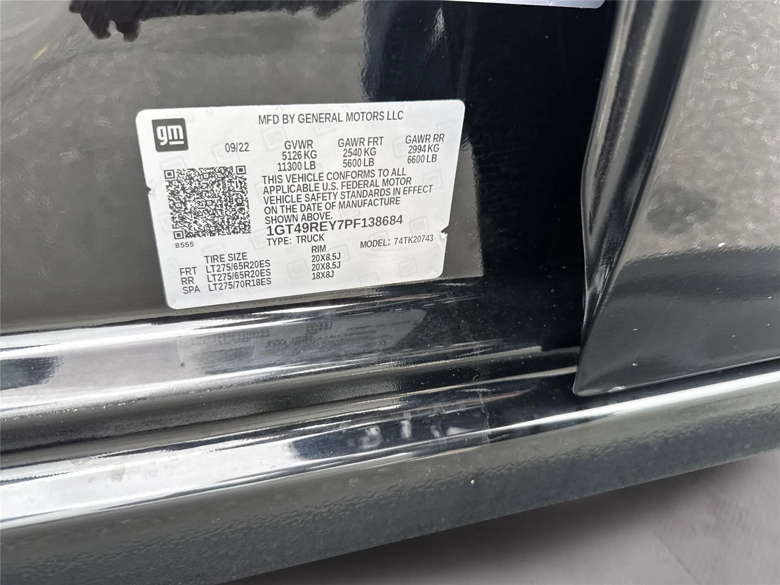 Used 2023 Onyx Black GMC Denali image 42