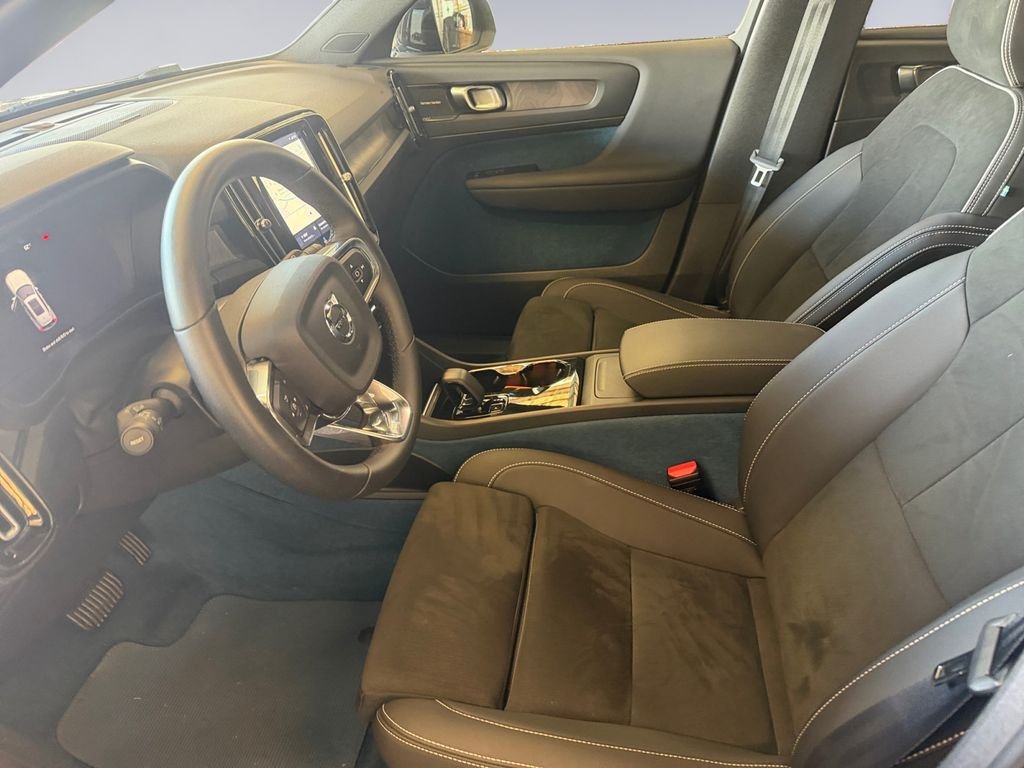 Used 2023 Blue Volvo Ultimate image 16