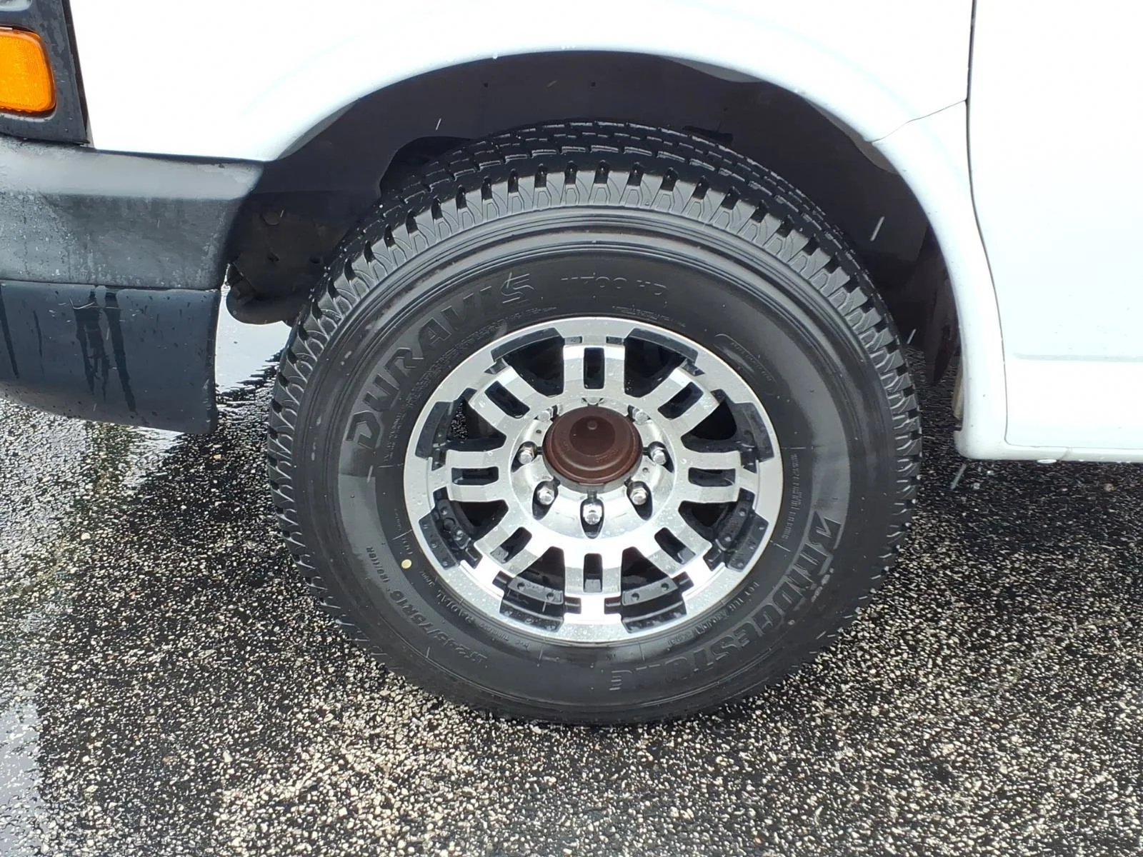 Used 2016 Summit White Chevrolet Paratransit image 31