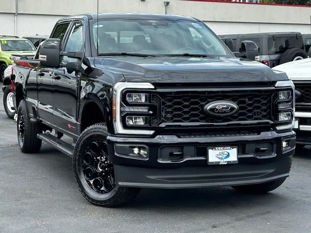 2026 Ford Super Duty F-350® Lariat®