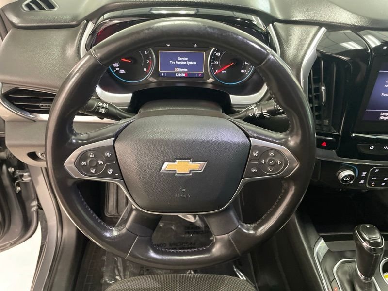 Used 2020 Gray Chevrolet LT image 24