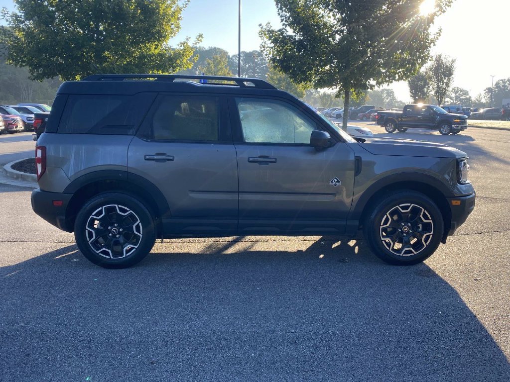 Certified Used 2025 Gray Metallic Ford Outer Banks image 2