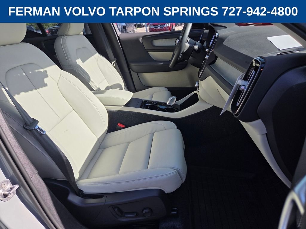 New 2026 Vapour Grey Volvo Plus image 19