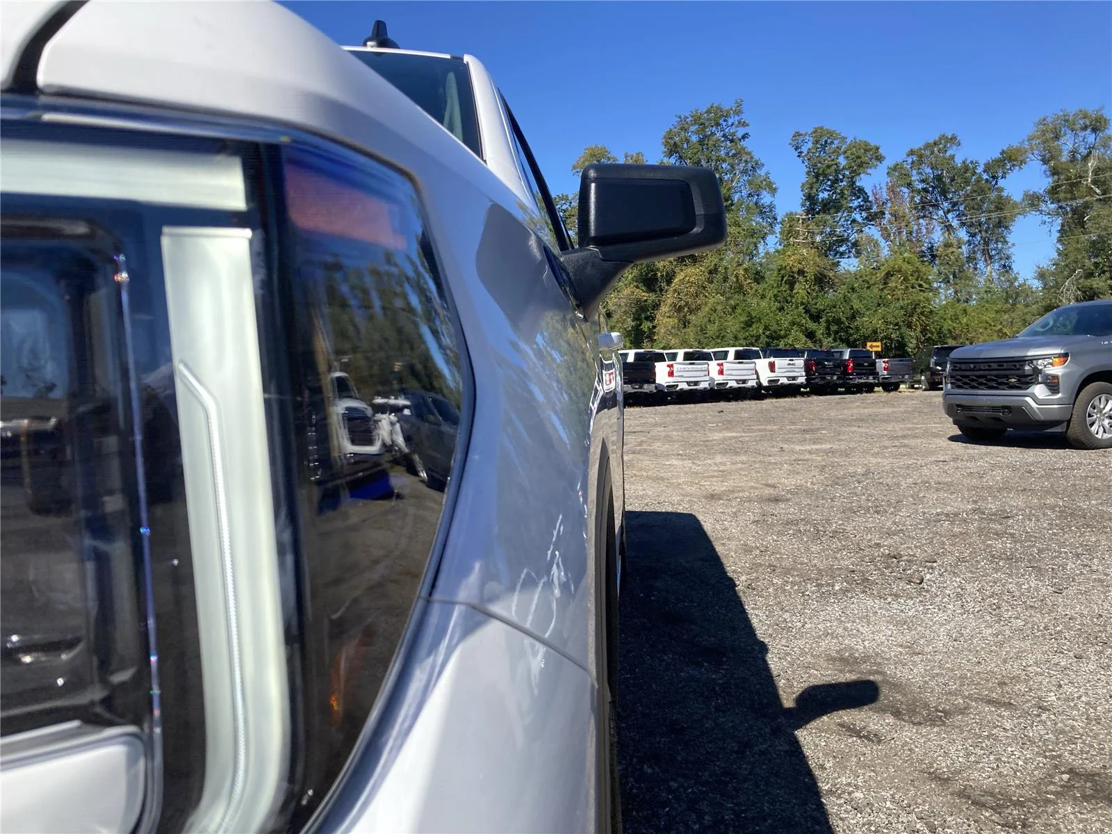 New 2026 Summit White GMC Elevation image 13