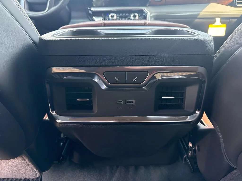 New 2026 Glacier White Tricoat GMC Denali Ultimate image 15