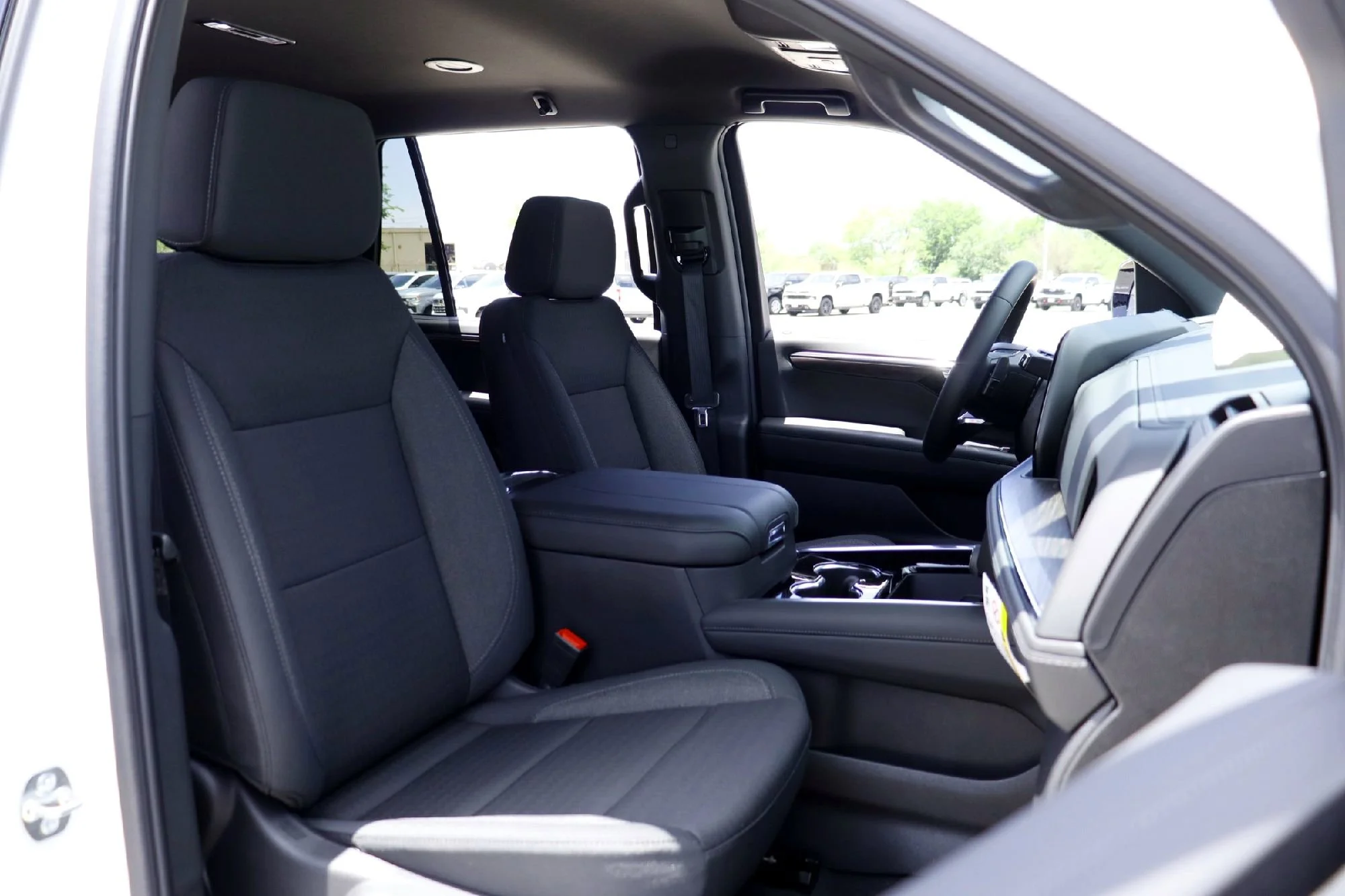 2026 Chevrolet Tahoe LS - Photo 14