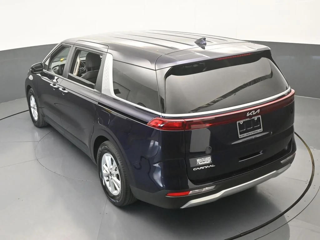 Used 2024 Deep Chroma Blue Kia LX image 49