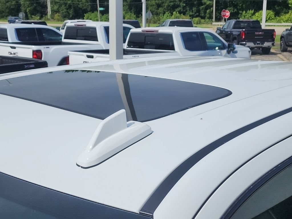 2026 GMC Sierra 1500 AT4 - Photo 6