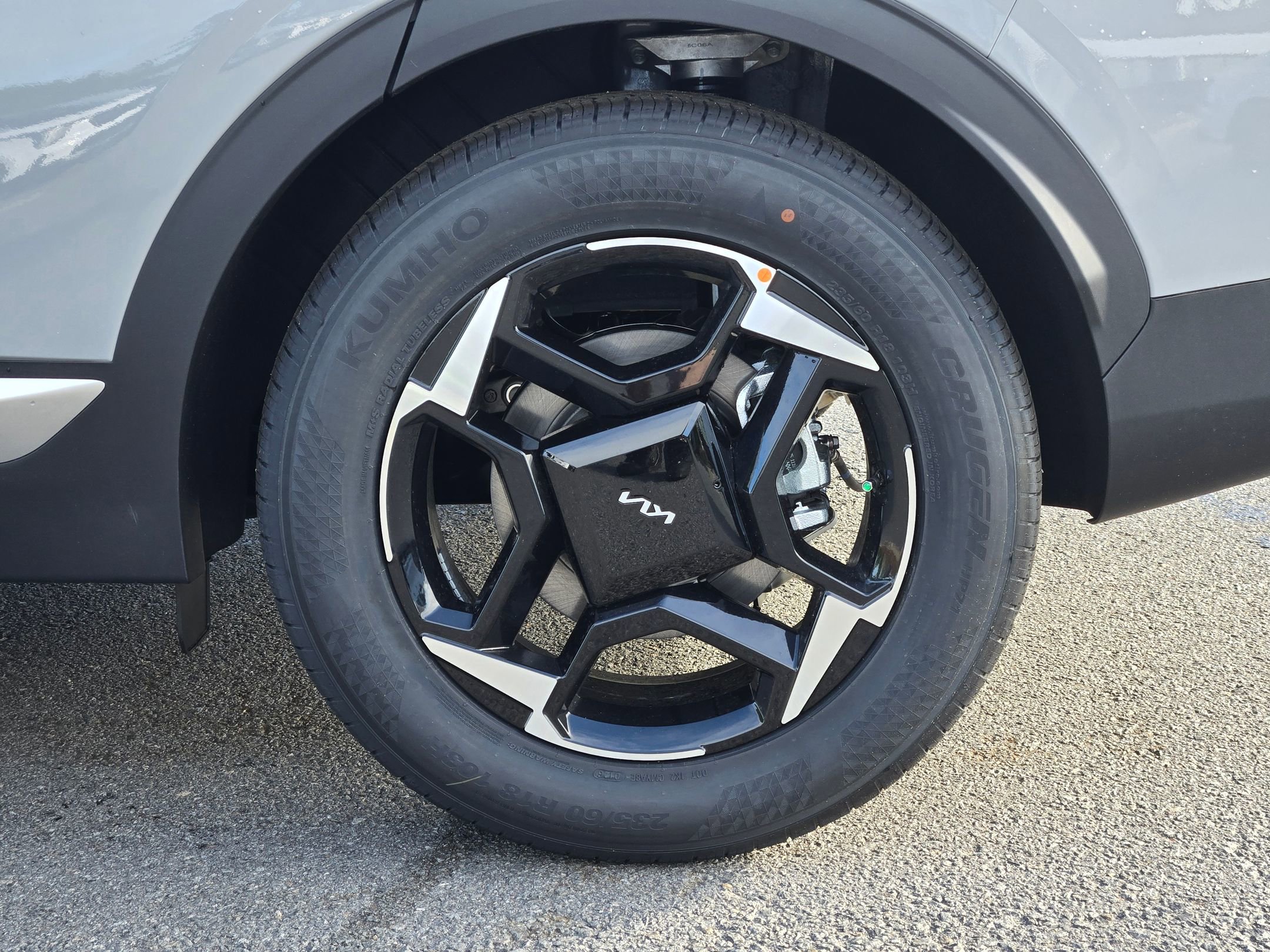 New 2026 Wolf Gray Kia EX image 17