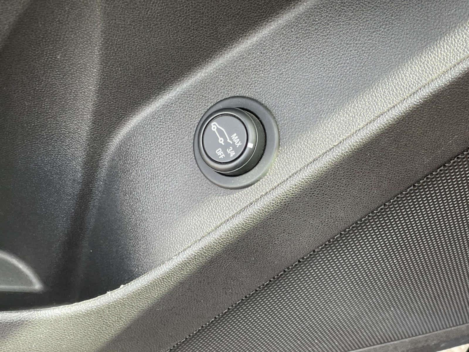 Used 2018 STORM BLUE METALLIC Chevrolet LT image 42