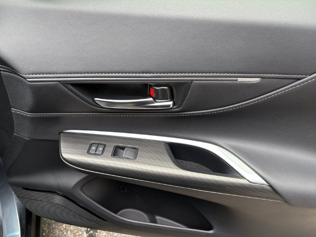 Used 2022 Coastal Gray Metallic Toyota Limited image 34