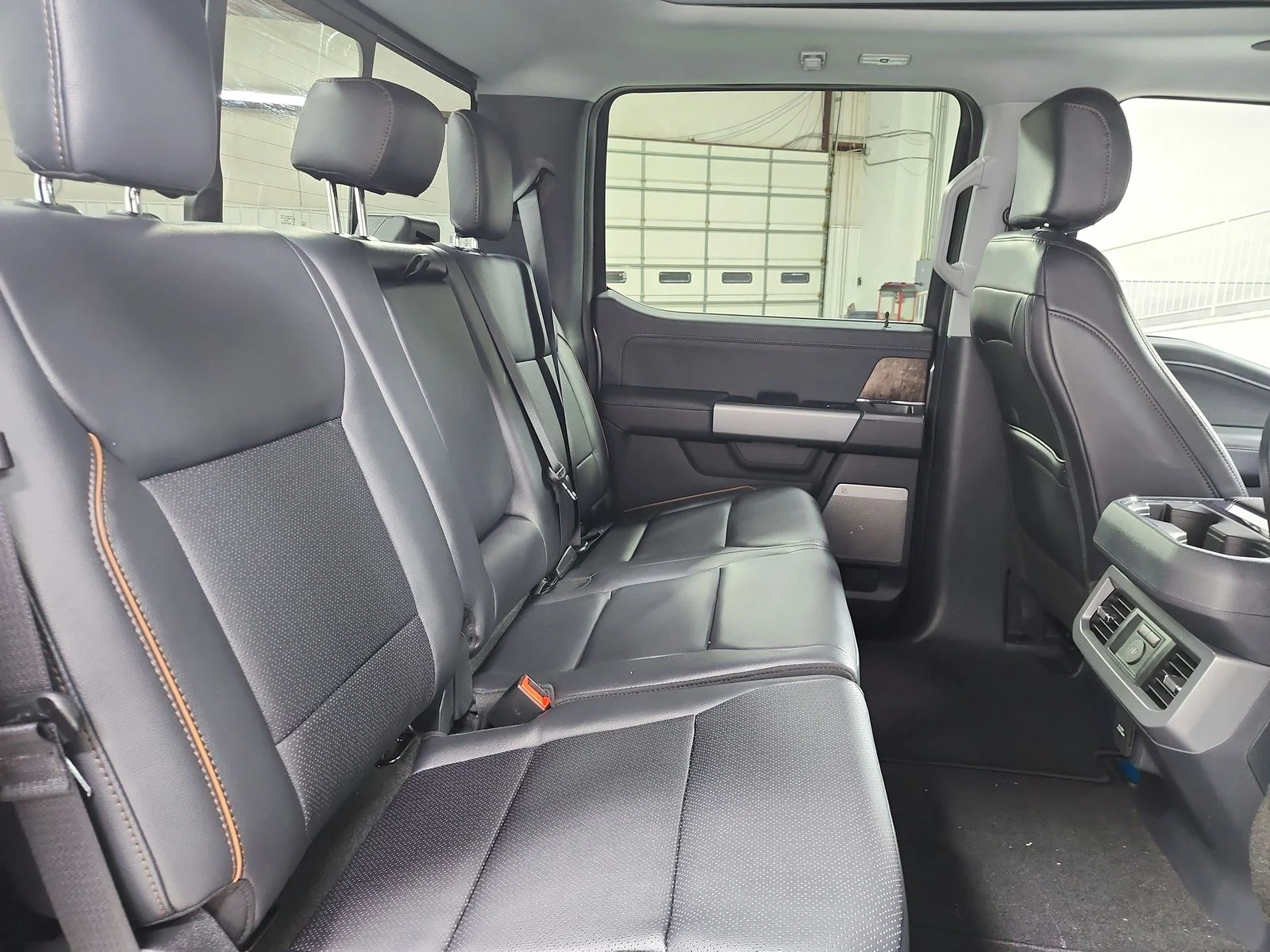 New 2026 Carbonized Gray Metallic Ford F-250® Lariat® image 45